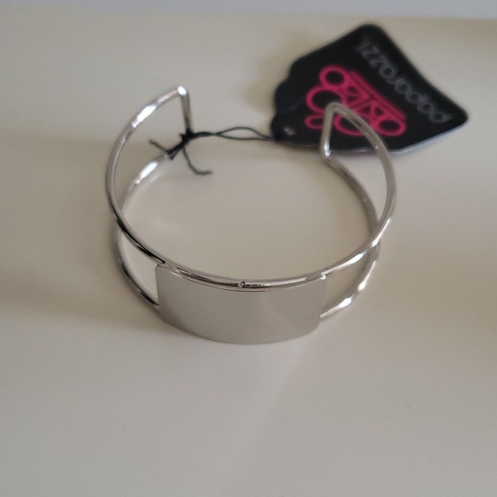 Paoarazzi Silver Cuff Bracelet
